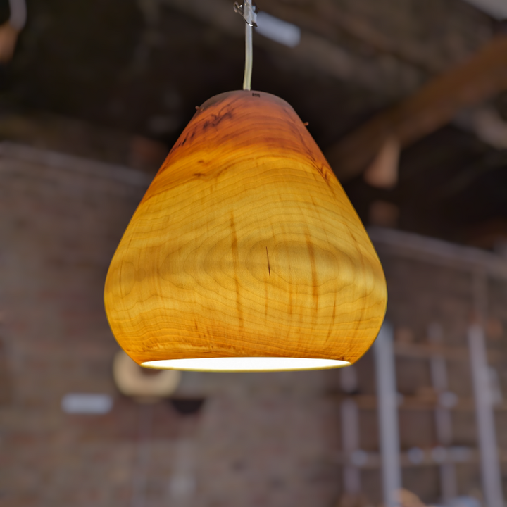 Hängelampe aus Holz GLP